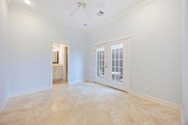 609 Rutland Street C, Houston, TX 77007