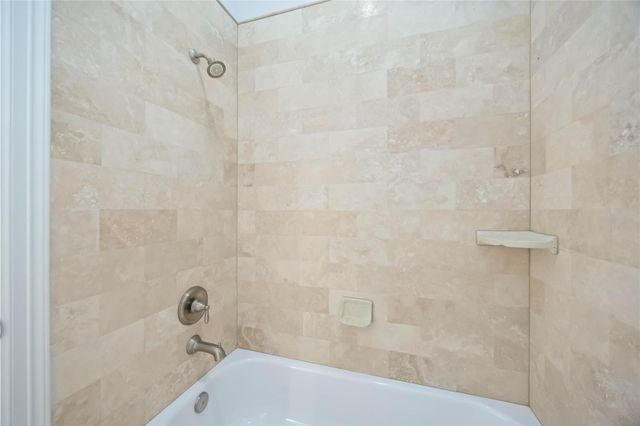 609 Rutland Street C, Houston, TX 77007