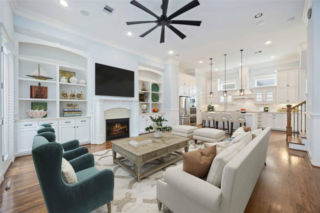 609 Rutland Street C, Houston, TX 77007