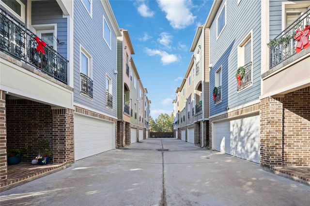 609 Rutland Street C, Houston, TX 77007