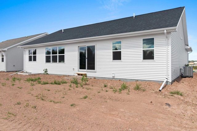 1707 GOLDEN GATE DRIVE, Appleton, WI 54913