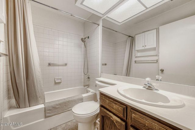 4209 E EVERETT Drive, Phoenix, AZ 85032