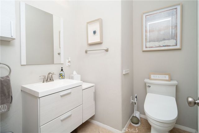 41347 42nd W, Lancaster, CA 93536