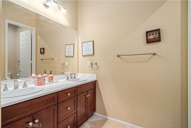 41347 42nd W, Lancaster, CA 93536