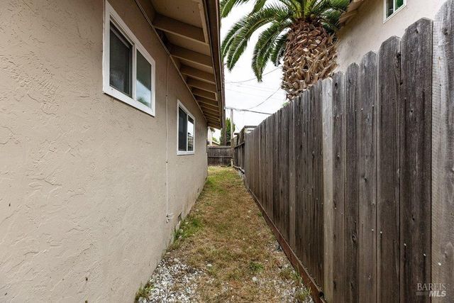 1900 Alice Dr, Vallejo, CA 94589