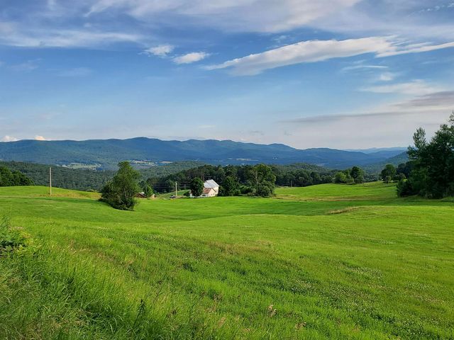 128 Valley View Road, Waterford, VT 05819