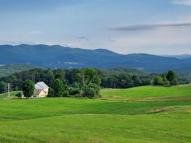 128 Valley View Road, Waterford, VT 05819
