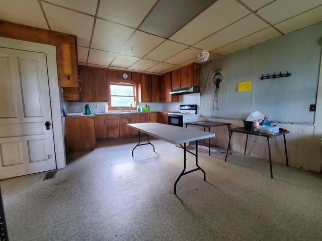 128 Valley View Road, Waterford, VT 05819