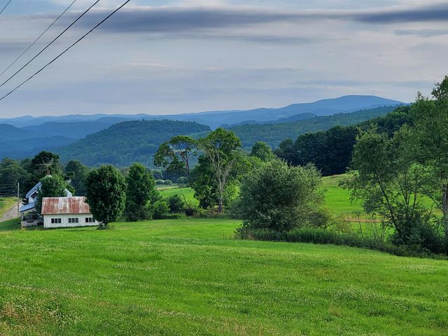 128 Valley View Road, Waterford, VT 05819