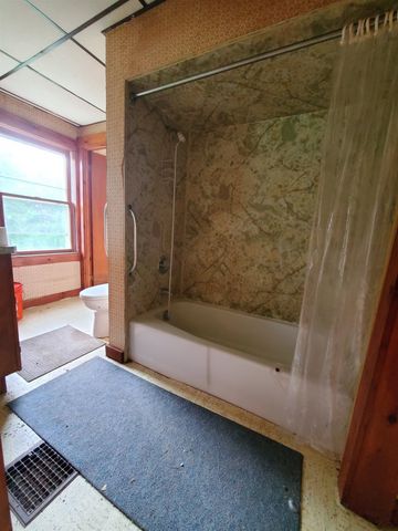 128 Valley View Road, Waterford, VT 05819