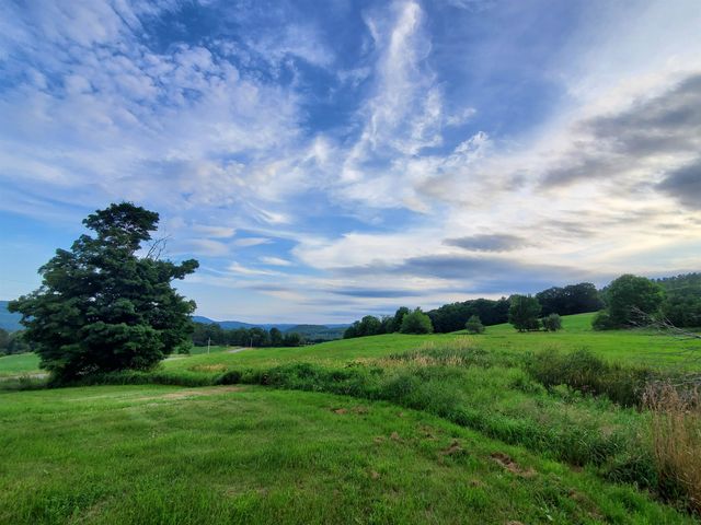 128 Valley View Road, Waterford, VT 05819
