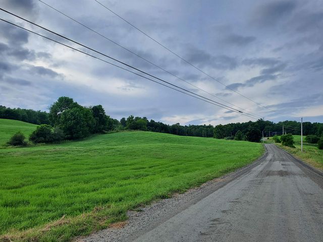 128 Valley View Road, Waterford, VT 05819