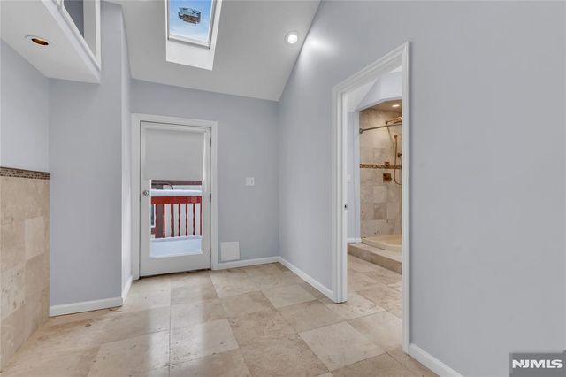 323 Van Houten Avenue, Passaic, NJ 07055