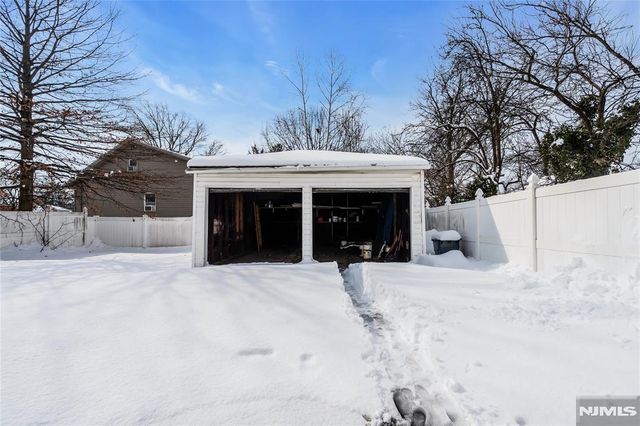 323 Van Houten Avenue, Passaic, NJ 07055