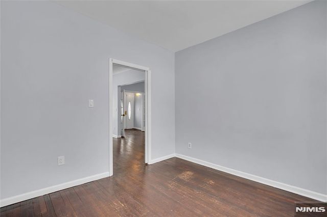 323 Van Houten Avenue, Passaic, NJ 07055