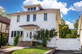 323 Van Houten Avenue, Passaic, NJ 07055