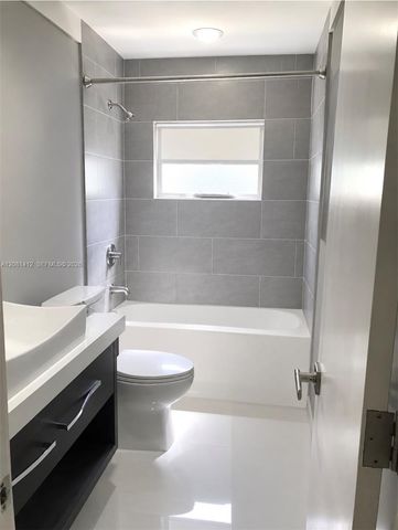23115 Barwood Park Lane, Boca Raton, FL 33433