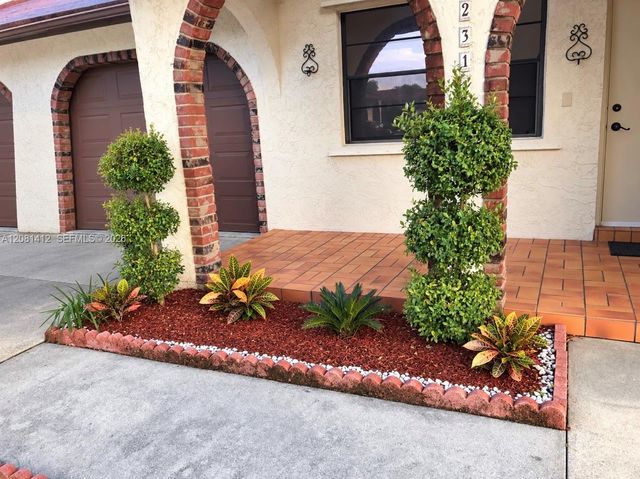 23115 Barwood Park Lane, Boca Raton, FL 33433