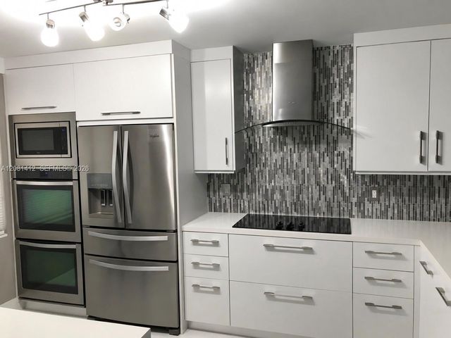 23115 Barwood Park Lane, Boca Raton, FL 33433