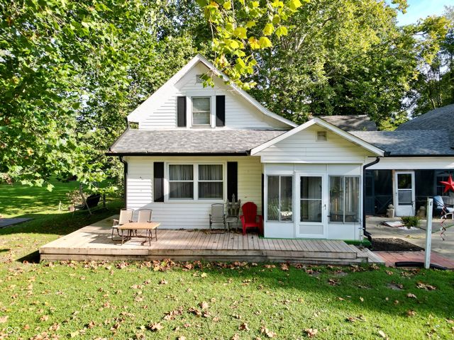 888 E 560 S, Anderson, IN 46013