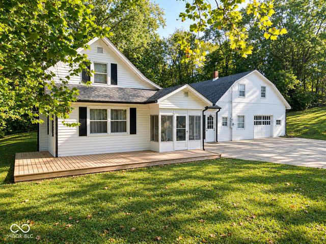 888 E 560 S, Anderson, IN 46013
