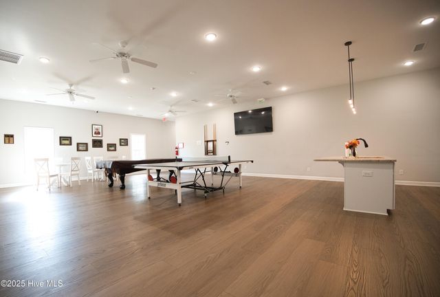 707 Pipit Place NW, Calabash, NC 28467