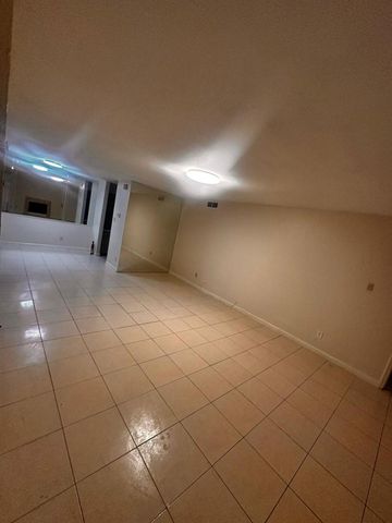 9700 Leawood Boulevard 1601, Houston, TX 77099