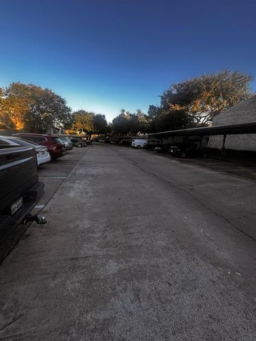 9700 Leawood Boulevard 1601, Houston, TX 77099