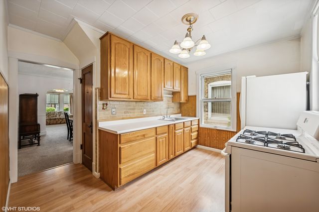 1016 S Mayfield Avenue, Chicago, IL 60644