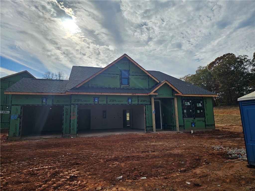 100 Saratoga Oaks Street, Williamston, SC 29697