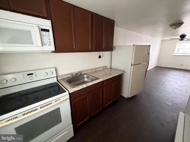 4902 KERSHAW ST, Philadelphia, PA 19131