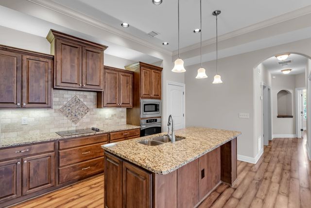 4074 N Goldenrod Ct, Maize, KS 67101