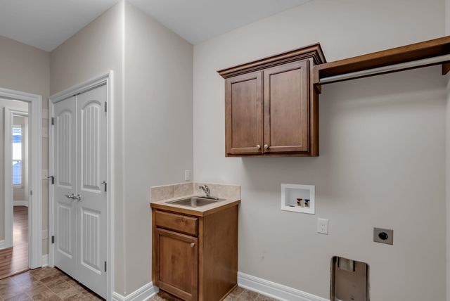 4074 N Goldenrod Ct, Maize, KS 67101