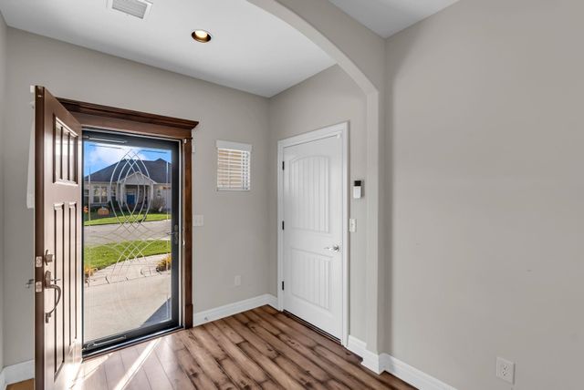 4074 N Goldenrod Ct, Maize, KS 67101