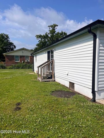 527 Chicora Street, Grimesland, NC 27837