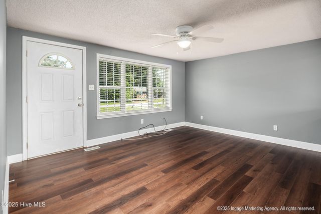 527 Chicora Street, Grimesland, NC 27837