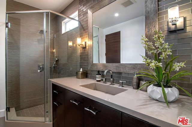 25522 COLETTE Way, Calabasas, CA 91302