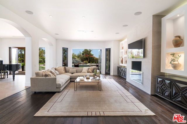 25522 COLETTE Way, Calabasas, CA 91302