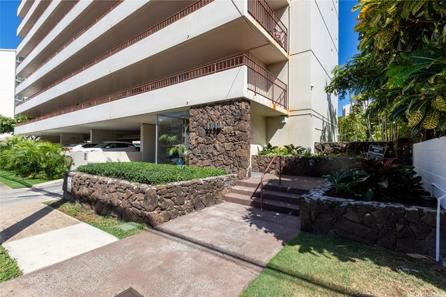1710 Makiki Street 401, Honolulu, HI 96822