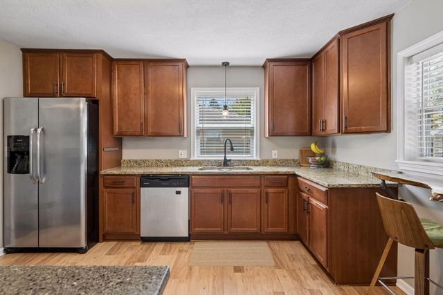 8332 Elliot Avenue S, Bloomington, MN 55420