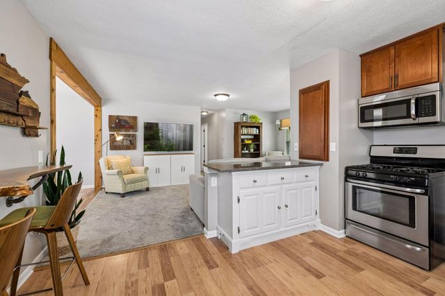 8332 Elliot Avenue S, Bloomington, MN 55420