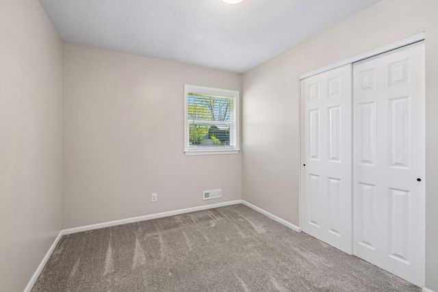 8332 Elliot Avenue S, Bloomington, MN 55420