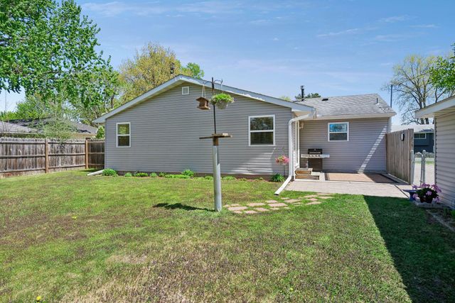 8332 Elliot Avenue S, Bloomington, MN 55420