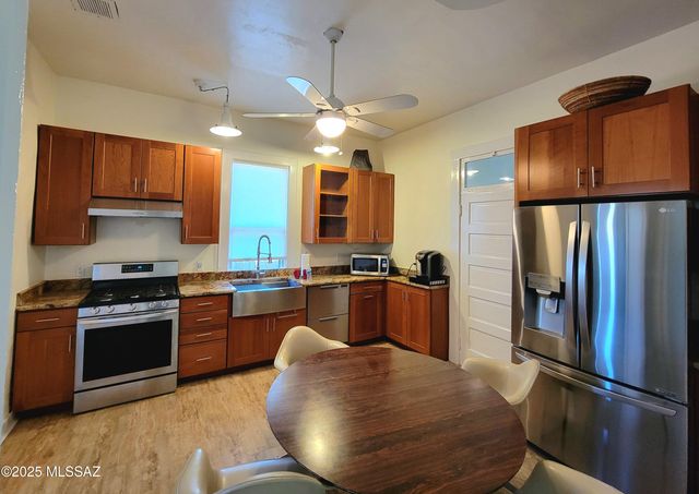 528 E 2nd Street, Tucson, AZ 85705