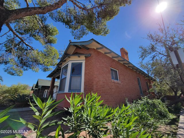 528 E 2nd Street, Tucson, AZ 85705