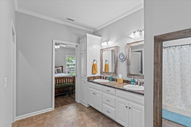 104 Erie Drive, Dothan, AL 36301