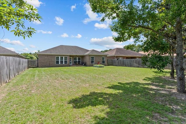 104 Erie Drive, Dothan, AL 36301