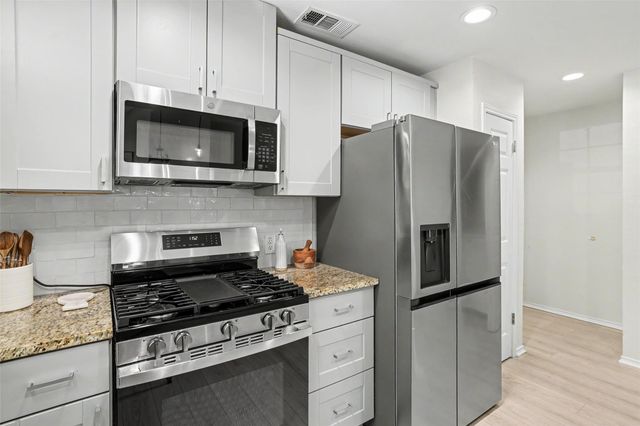 140 Comanche TRL, Georgetown, TX 78633