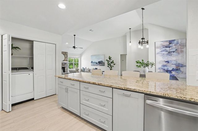 140 Comanche TRL, Georgetown, TX 78633