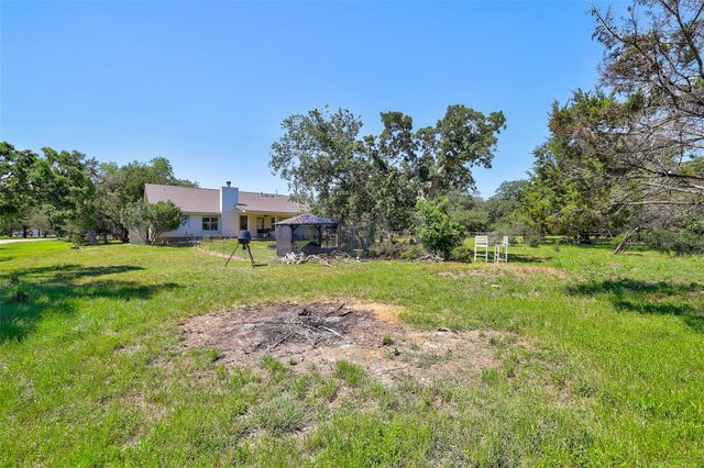 140 Comanche TRL, Georgetown, TX 78633